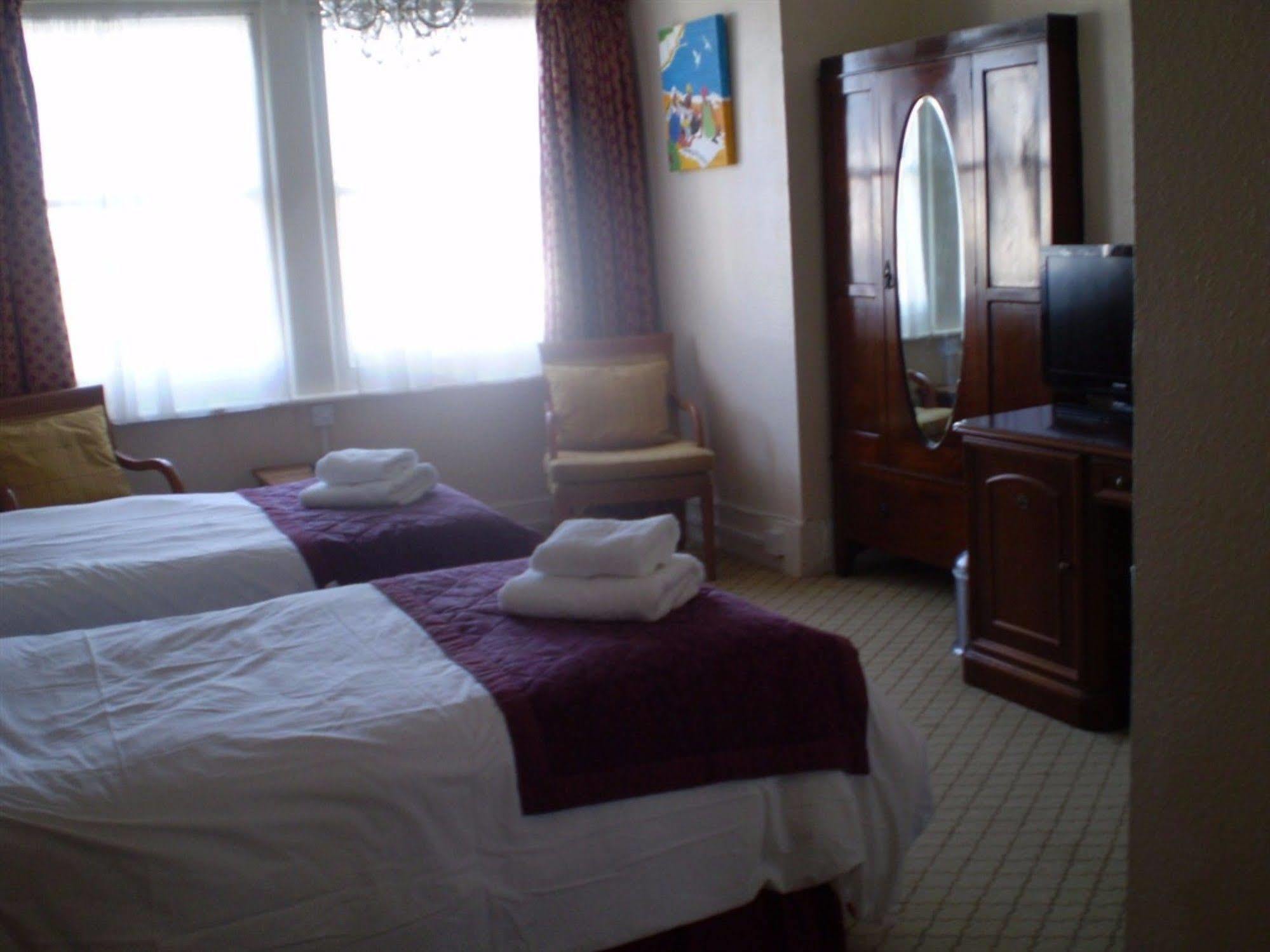 Park View Hotel อีสต์บอร์น ภายนอก รูปภาพ