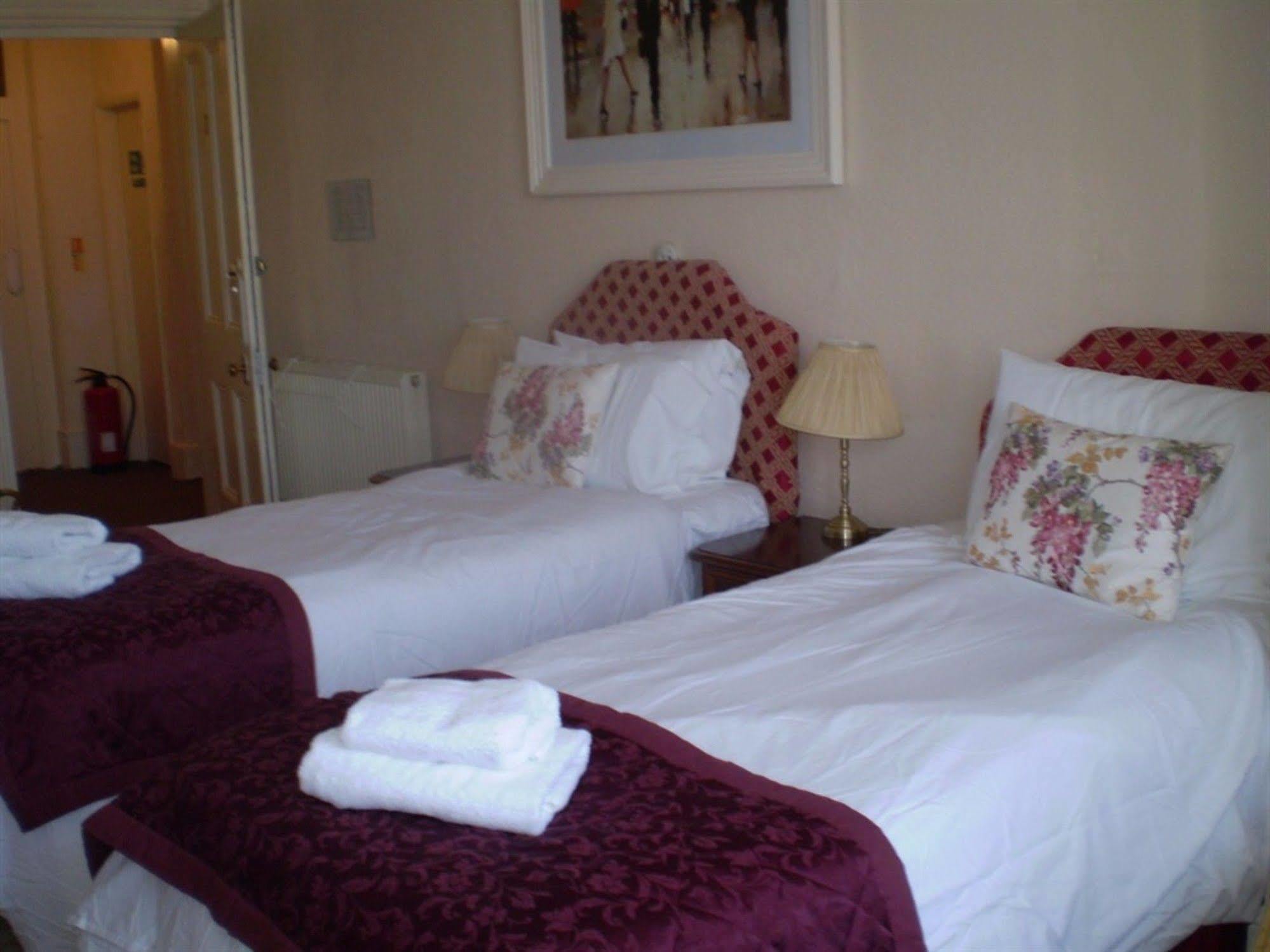 Park View Hotel อีสต์บอร์น ภายนอก รูปภาพ