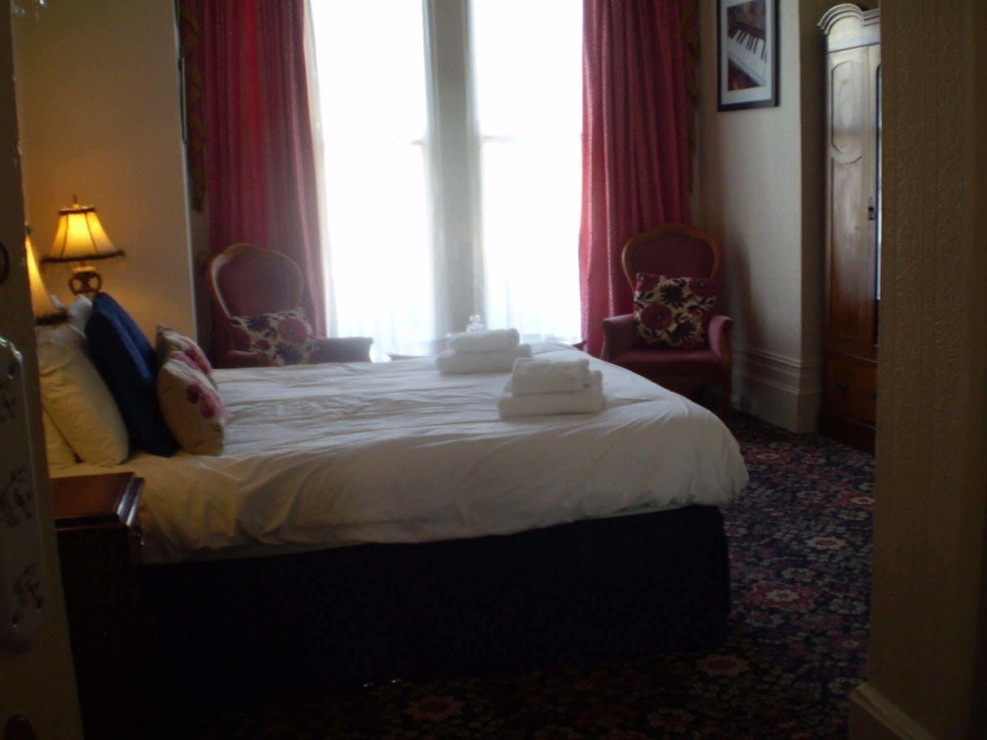 Park View Hotel อีสต์บอร์น ภายนอก รูปภาพ